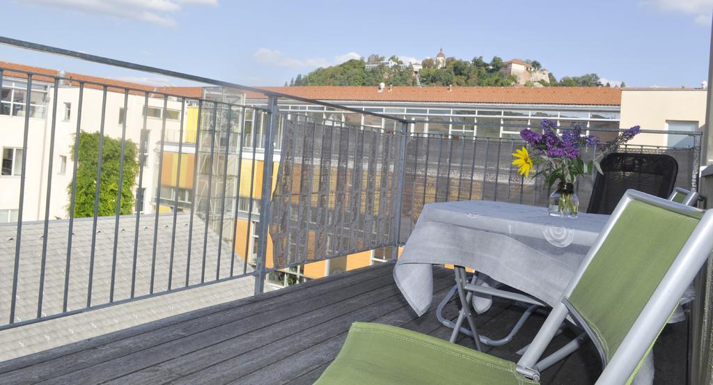 Apartment Mit Grossem Balkon Γκρατς Εξωτερικό φωτογραφία